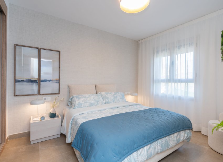 New Build - apartment - Estepona