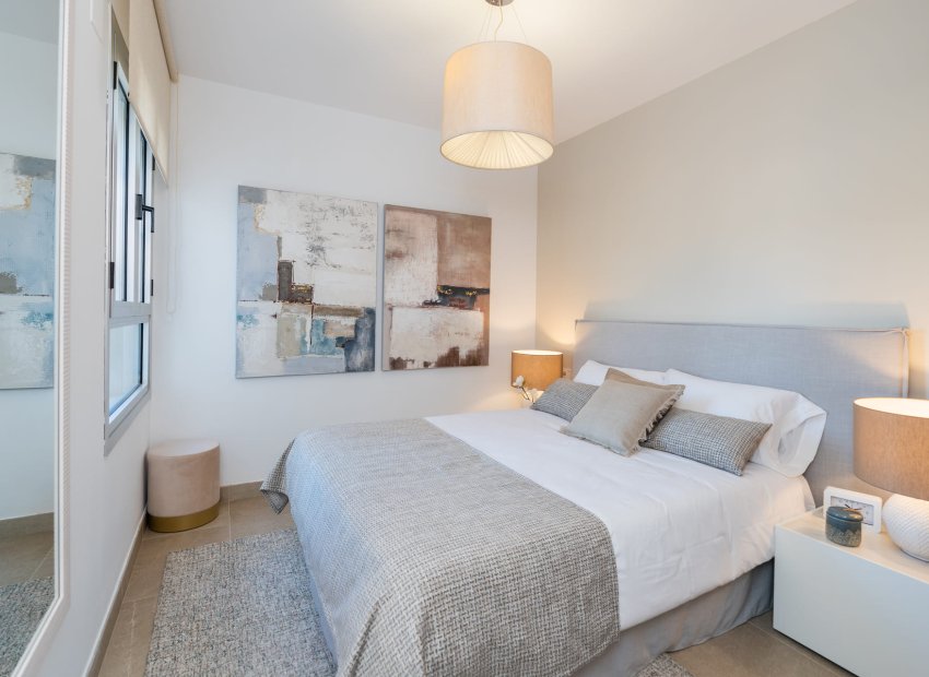 New Build - apartment - Estepona