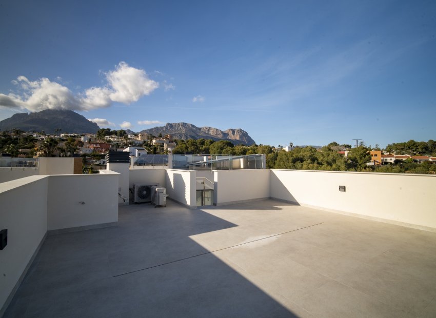 New Build - detached - Coloma