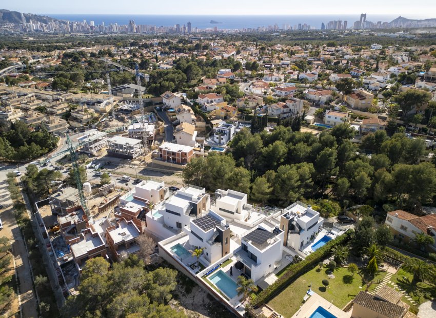 New Build - detached - Coloma