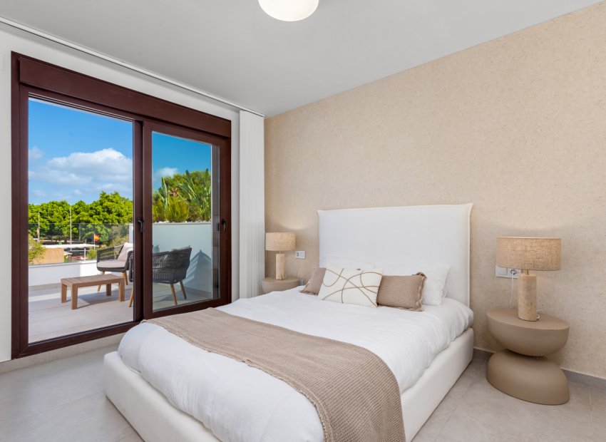 New Build - detached - Pilar de la Horadada