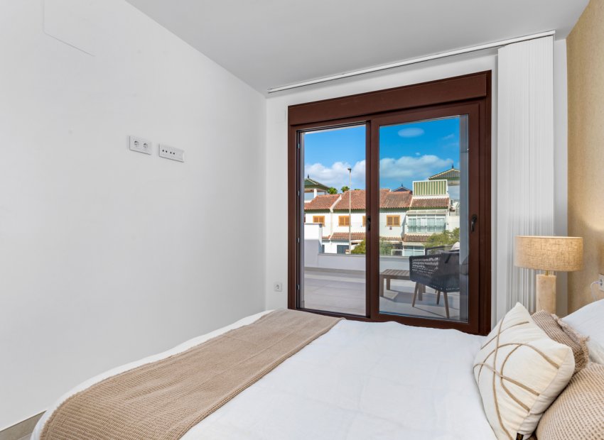 New Build - detached - Pilar de la Horadada