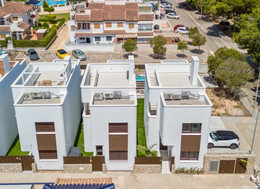 New Build - detached - Pilar de la Horadada