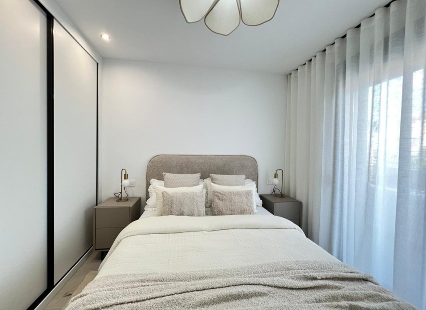 New Build - terraced - Benferri