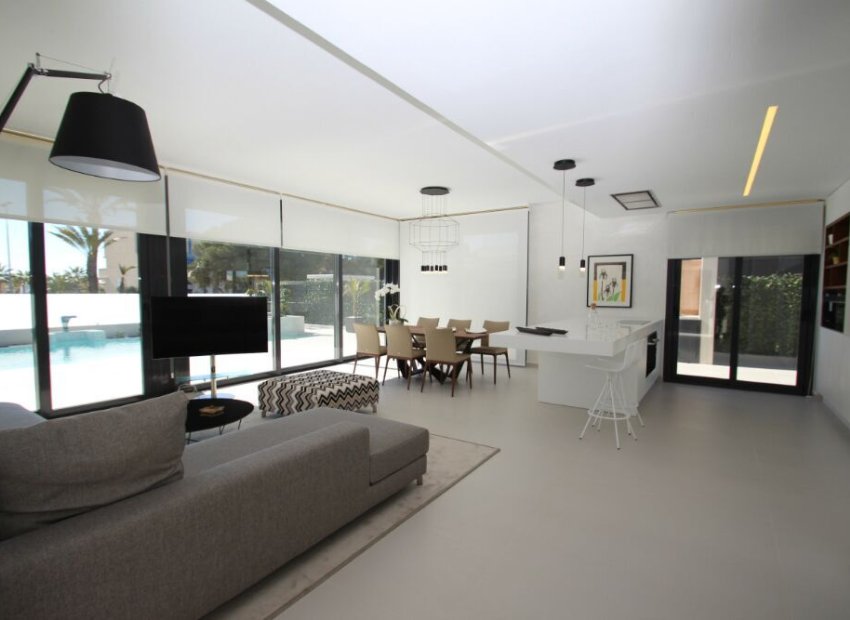 New Build - Villa - San Miguel de Salinas