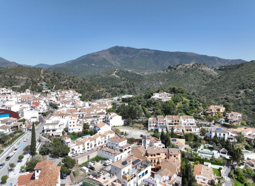 Nowy budynek - apartment - Benahavís