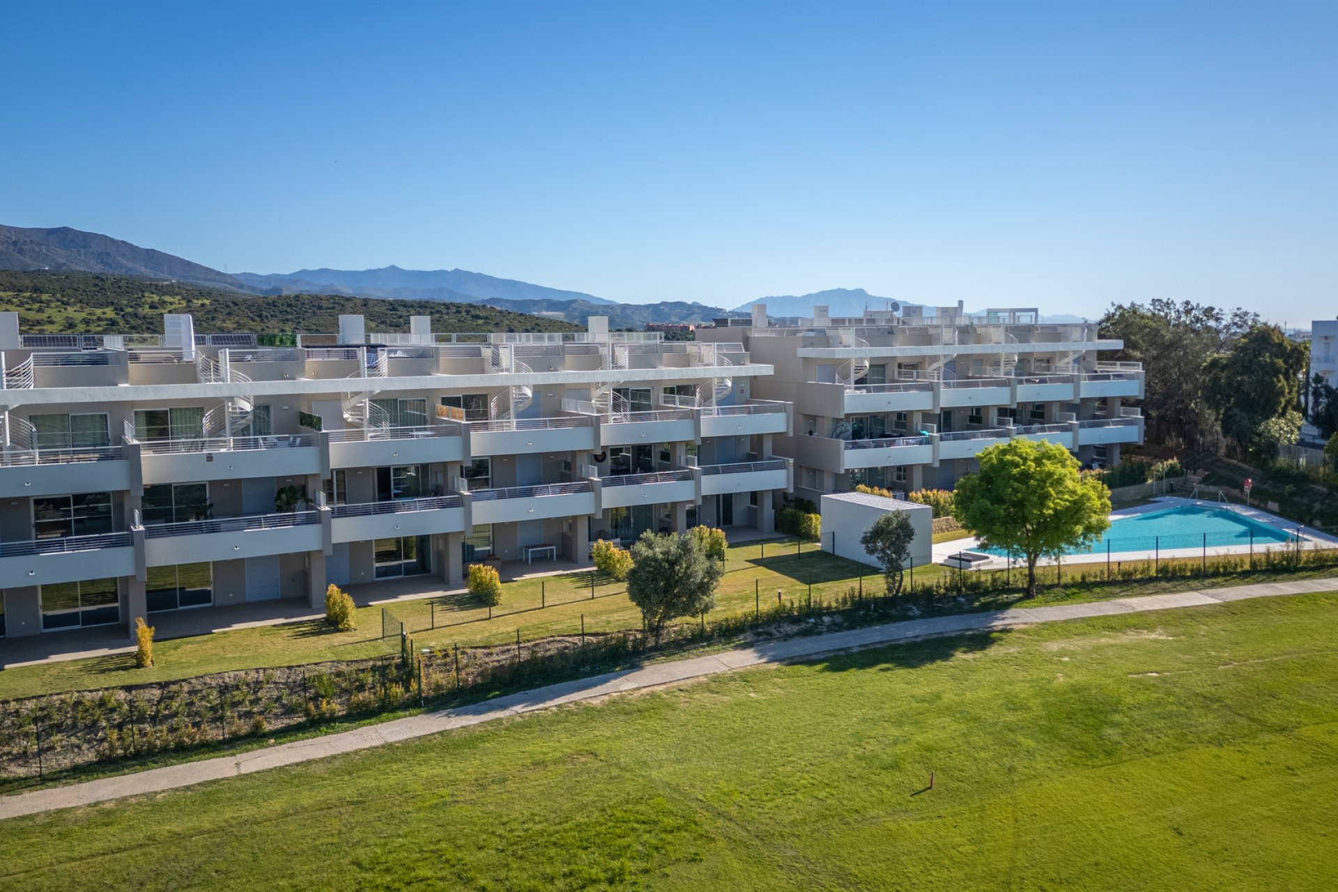 Nowy budynek - apartment - Estepona
