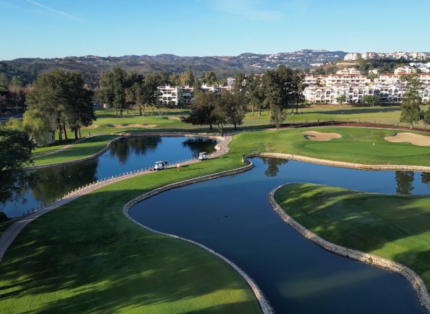 Nowy budynek - apartment - Las Lagunas de Mijas