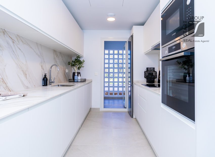 Nowy budynek - apartment - Las Lagunas de Mijas