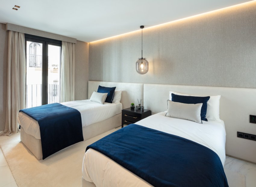 Nowy budynek - apartment - Marbella