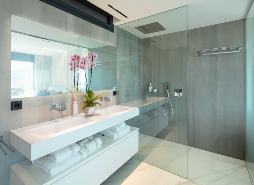 Nowy budynek - apartment - Marbella