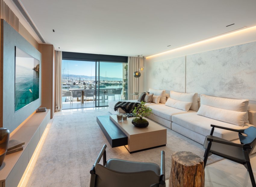 Nowy budynek - apartment - Marbella