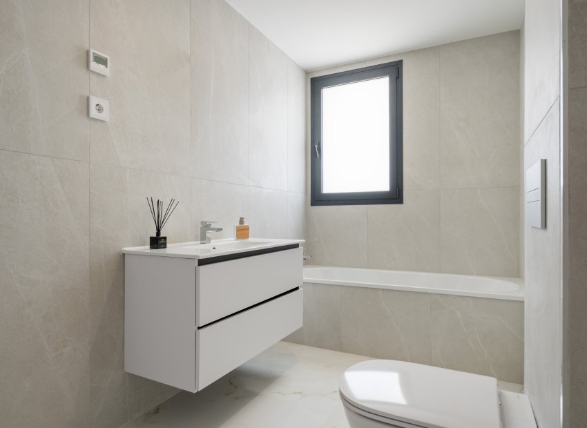 Nowy budynek - Daszek - Estepona