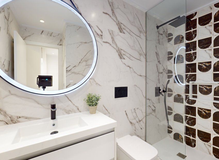 Nowy budynek - Daszek - Guardamar del Segura