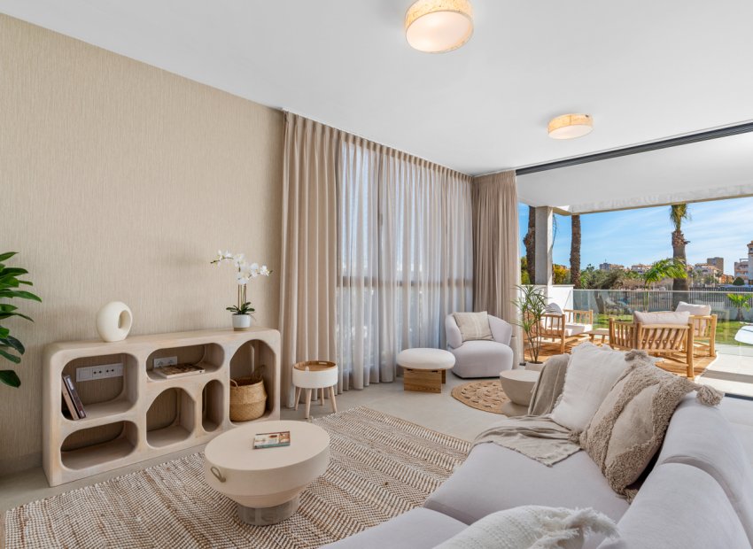 Nowy budynek - Daszek - Islas Menores