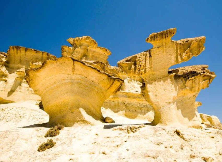 Nowy budynek - Daszek - La Manga del Mar Menor