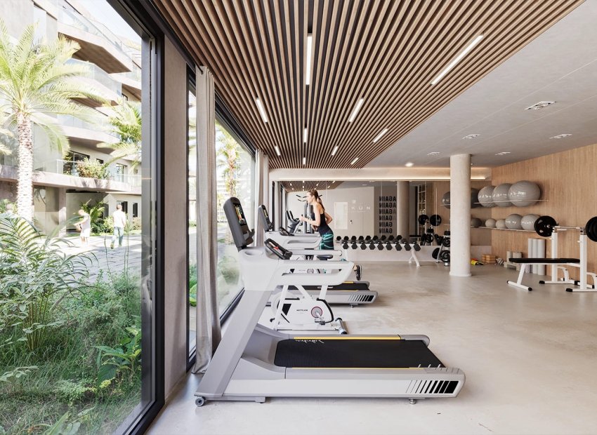 Nowy budynek - Daszek - Las Lagunas de Mijas