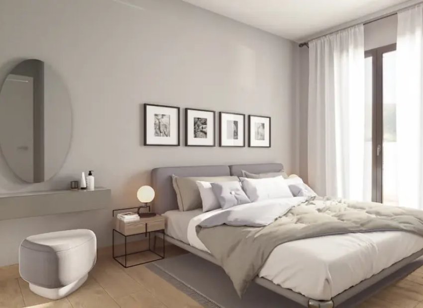 Nowy budynek - Daszek - Las Lagunas de Mijas