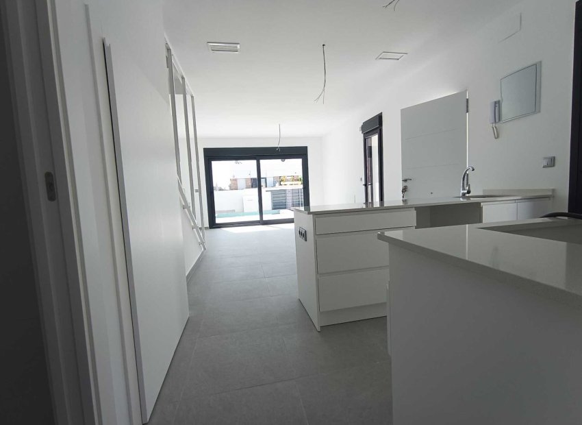 Nowy budynek - detached - Daya Nueva