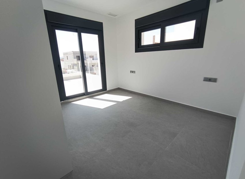 Nowy budynek - detached - Daya Nueva