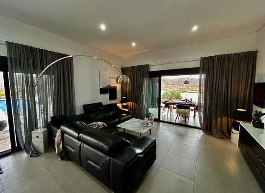 Nowy budynek - detached - La Canalosa