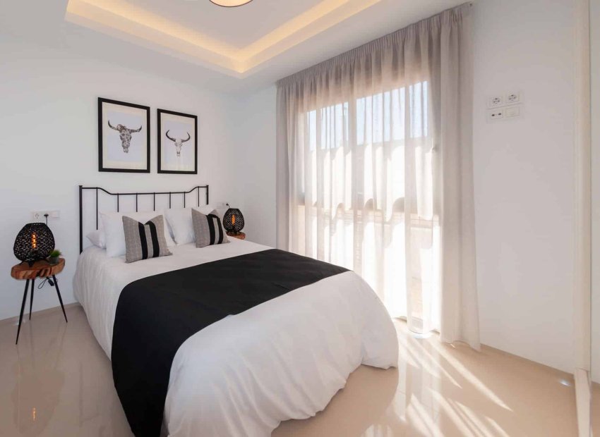 Nowy budynek - detached - Los Alcázares