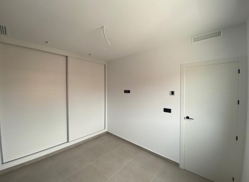 Nowy budynek - detached - Los Alcázares