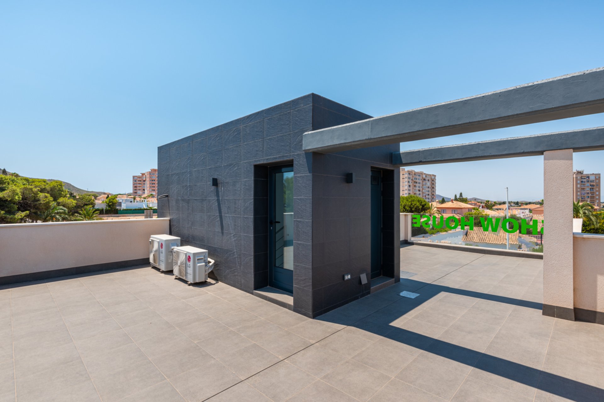 Nowy budynek - detached - Playa Paraiso