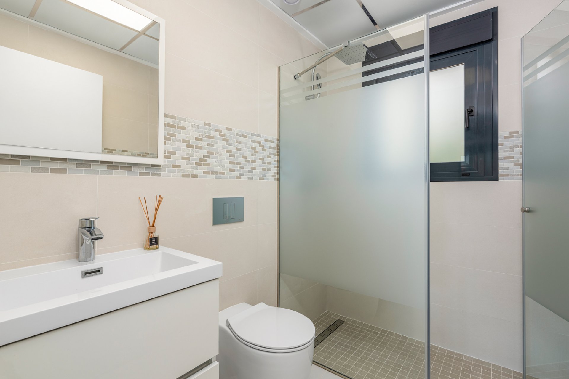 Nowy budynek - detached - Playa Paraiso