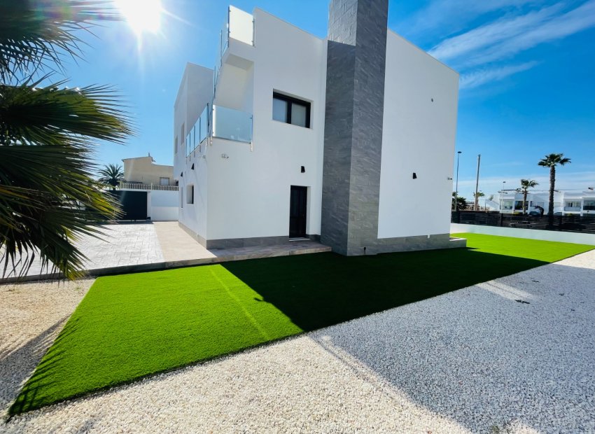 Nowy budynek - detached - Torrevieja