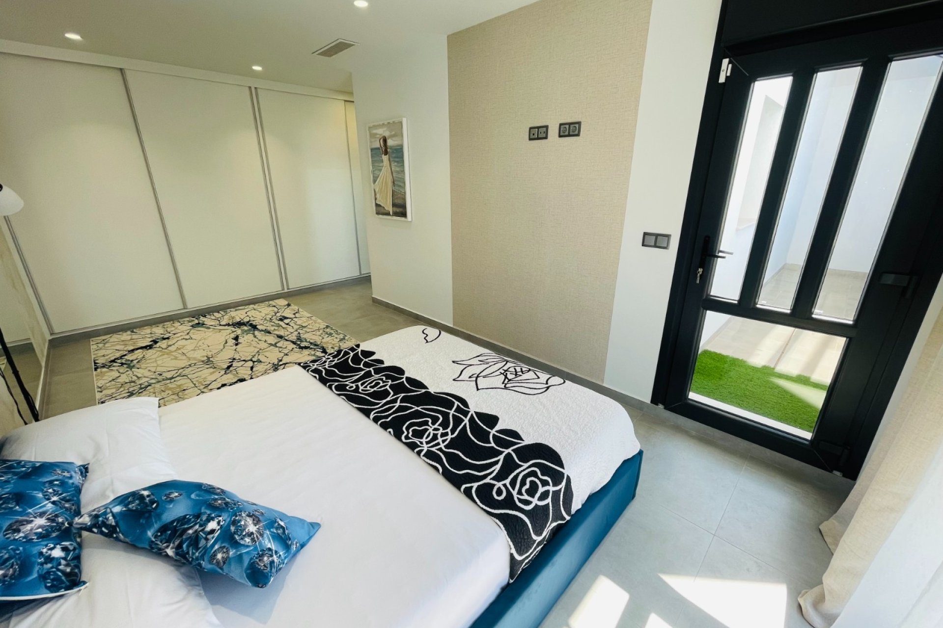 Nowy budynek - detached - Torrevieja