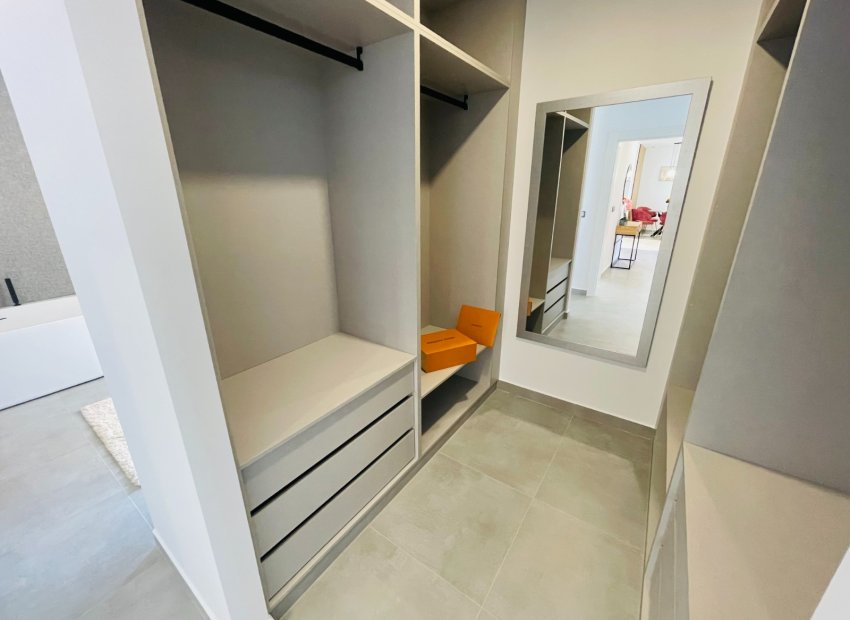 Nowy budynek - detached - Torrevieja