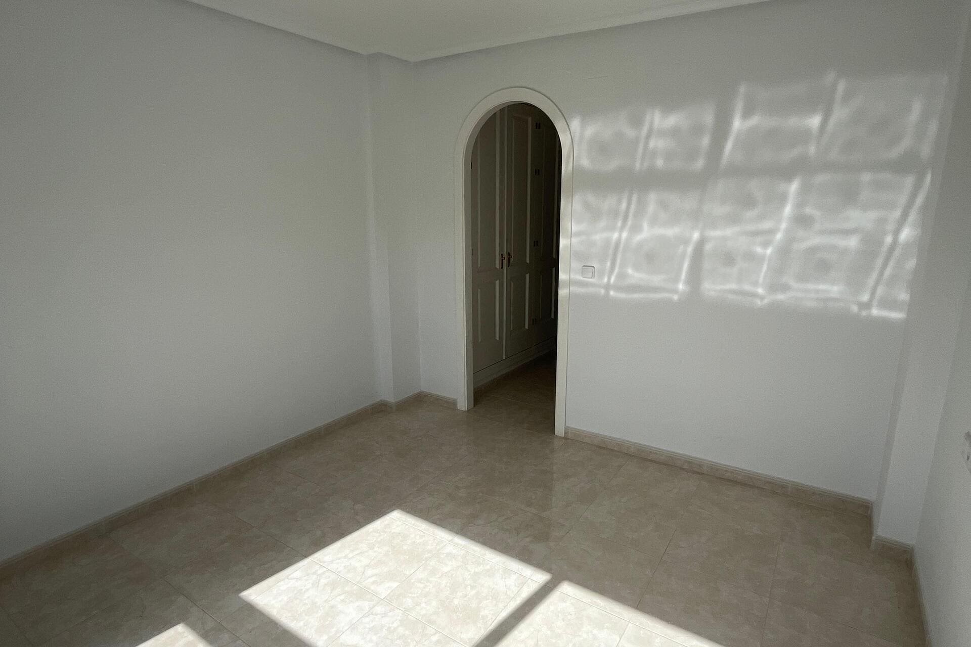 Nowy budynek - ground-floor - Orihuela