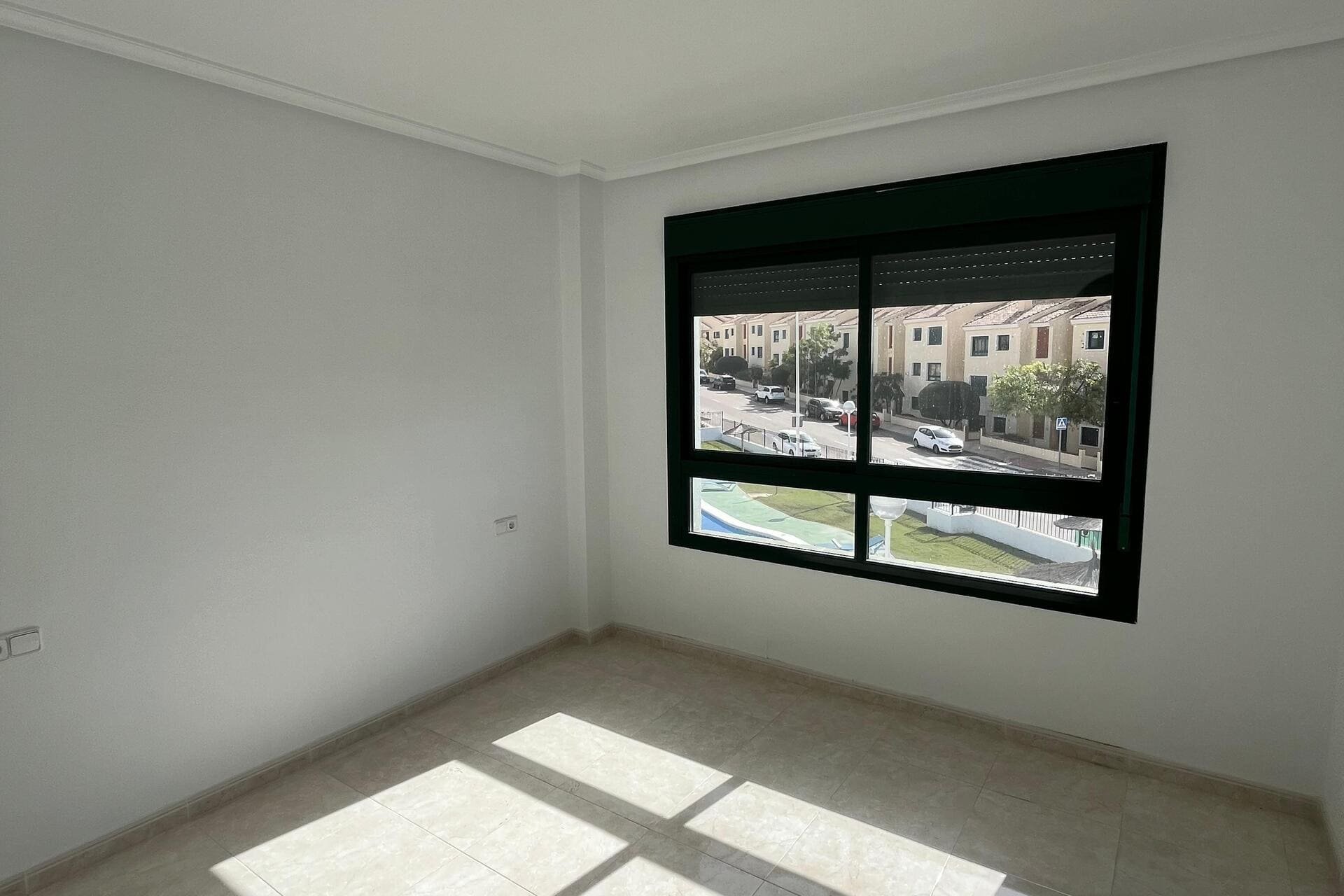 Nowy budynek - ground-floor - Orihuela