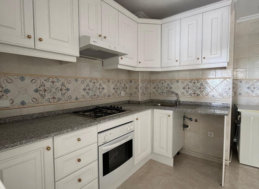 Nowy budynek - ground-floor - Orihuela