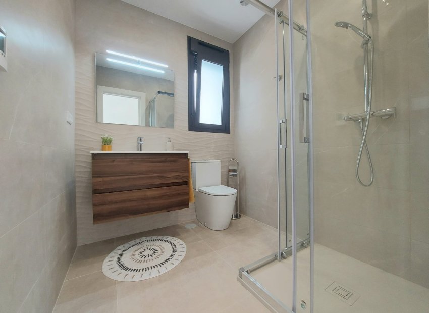 Nowy budynek - terraced - Las Esperanzas