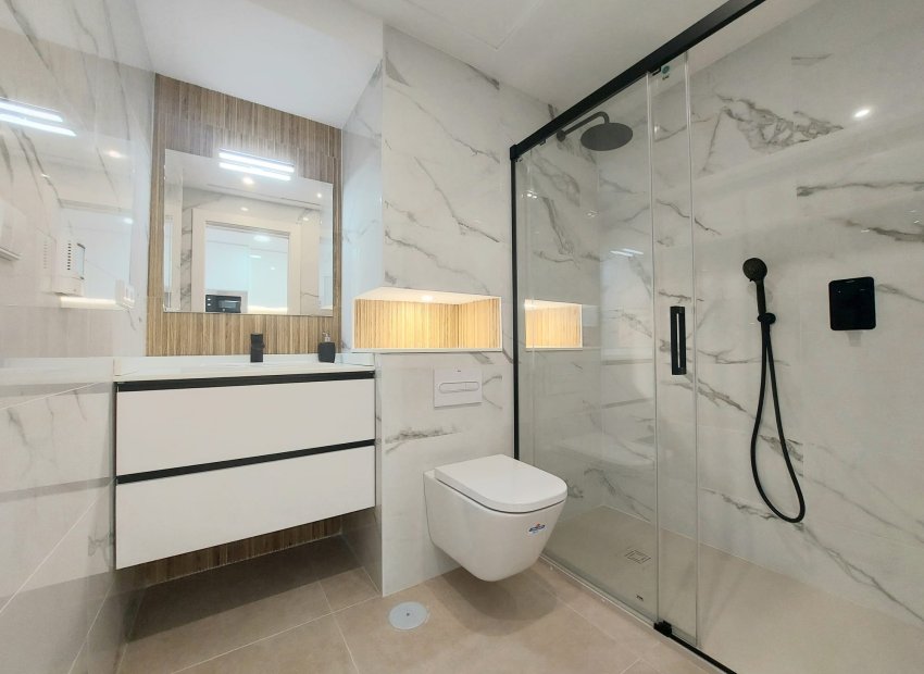 Nowy budynek - terraced - Las Esperanzas