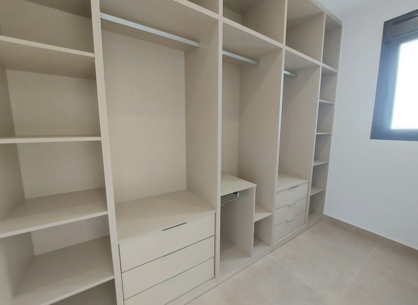 Nowy budynek - terraced - Las Esperanzas