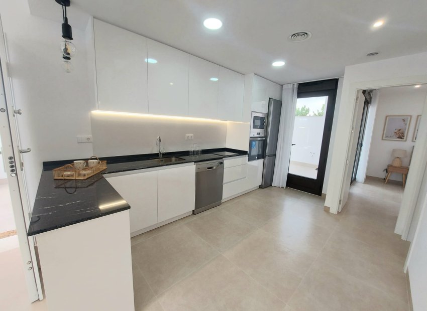 Nowy budynek - terraced - Las Esperanzas