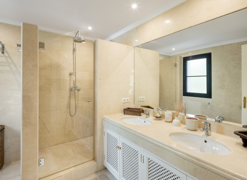 Nowy budynek - Villa - Benahavís