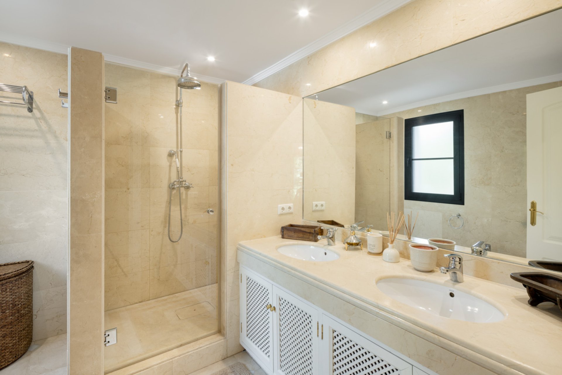 Nowy budynek - Villa - Benahavís