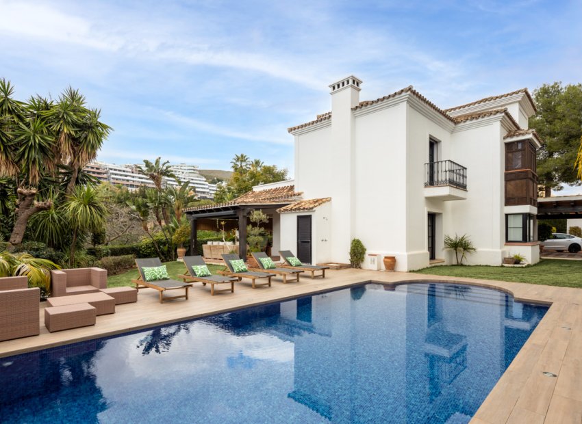 Nowy budynek - Villa - Benahavís