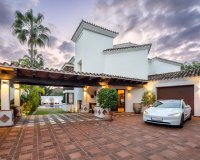 Nowy budynek - Villa - Benahavís