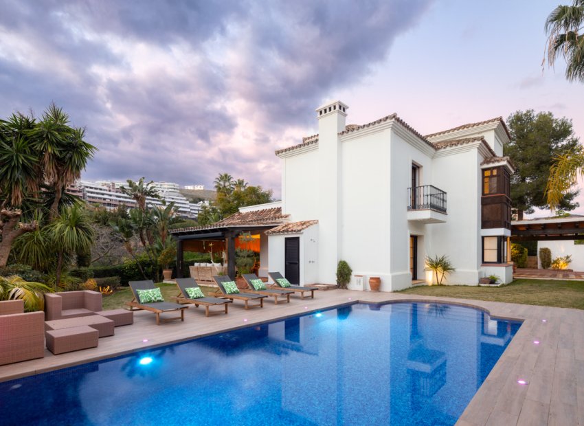 Nowy budynek - Villa - Benahavís