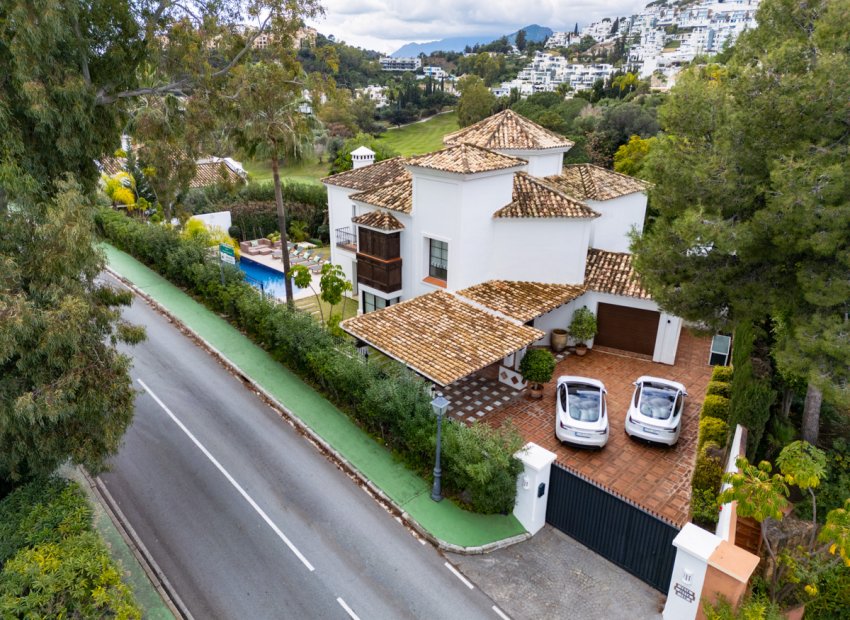 Nowy budynek - Villa - Benahavís