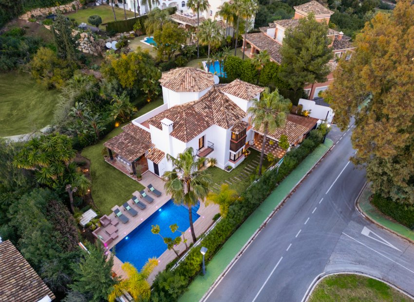 Nowy budynek - Villa - Benahavís