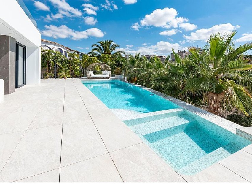 Nowy budynek - Villa - Calpe