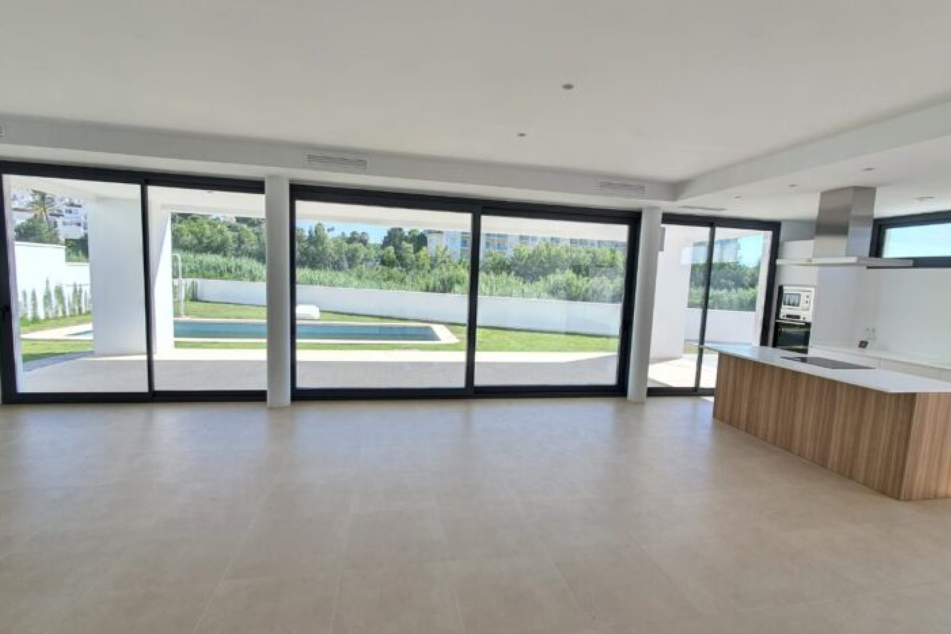 Nowy budynek - Villa - Manilva