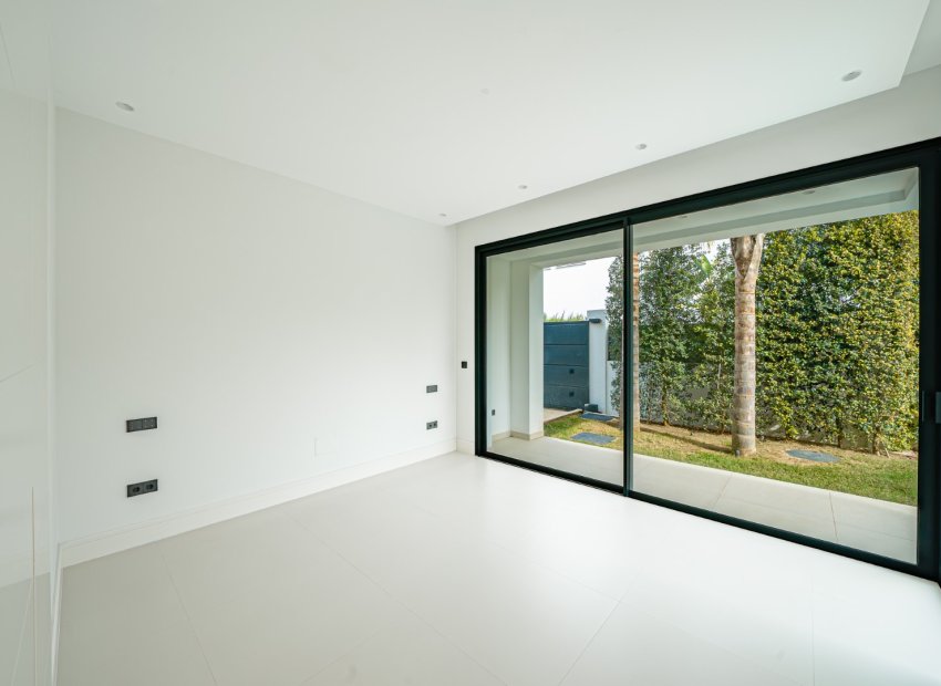 Nowy budynek - Villa - Marbella