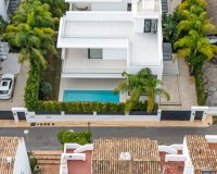 Nowy budynek - Villa - Marbella